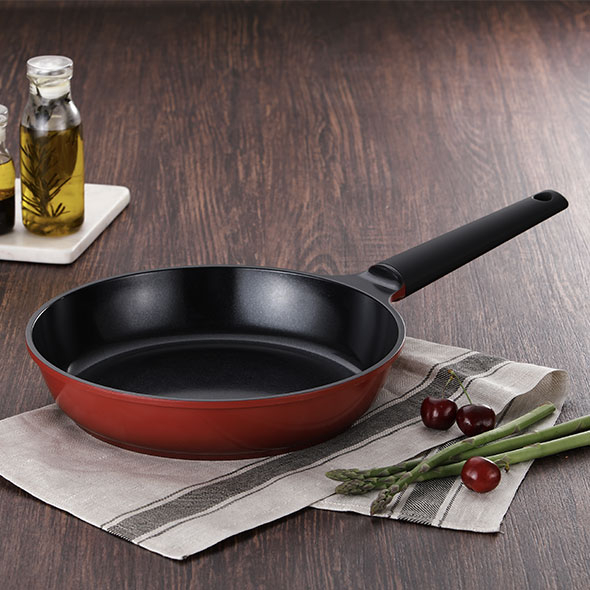 เมเปิลทรี  แม่เหล็กไฟฟ้า กระทะ / MAPLE TREE   Induction Frying pan 24cm