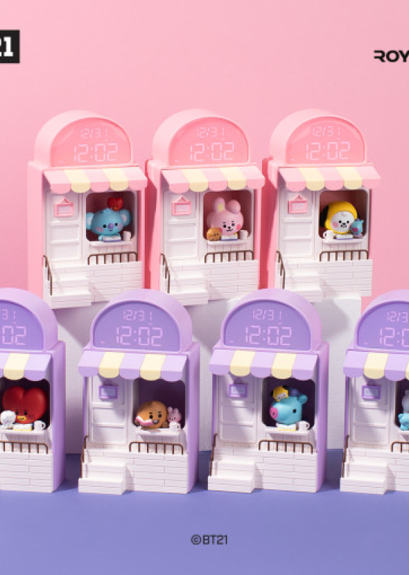 [BT21] นาฬิกาตั้งโต๊ะ LED รุ่น Little Buddy Cafe