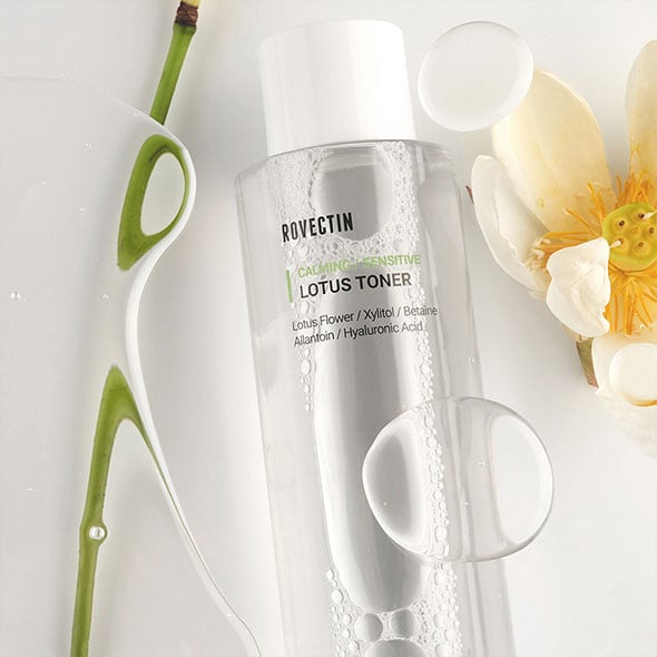  [ROVECTIN ] CALMING LOTUS TONER โทนเนอร์ที่มี Aquaxyl ช่วยให้ความชุ่มชื้นมากขึ้น